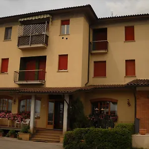 3* Hotel Santorotto